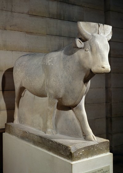 Der Apis-Stier, aus dem Serapeum, Memphis (Kalkstein) von Egyptian 30th Dynasty